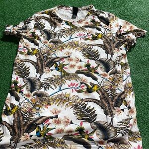 H&M Mens All-Over Print T-Shirt Medium